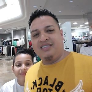 Meet your Posher, Daniel